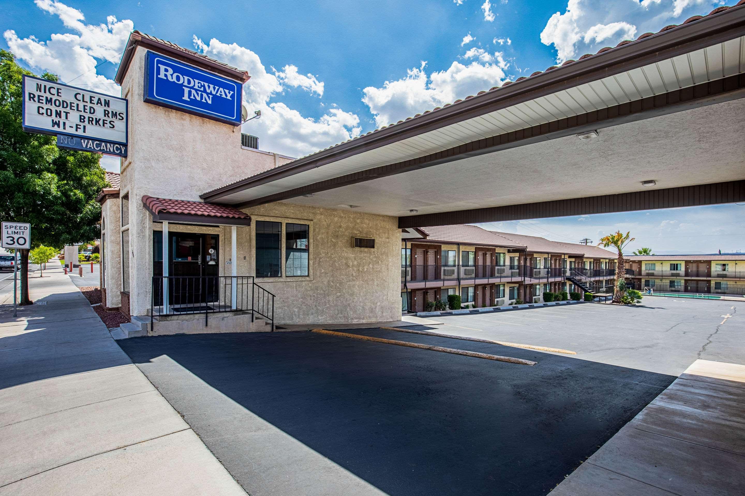 Rodeway Inn セントジョージ エクステリア 写真
