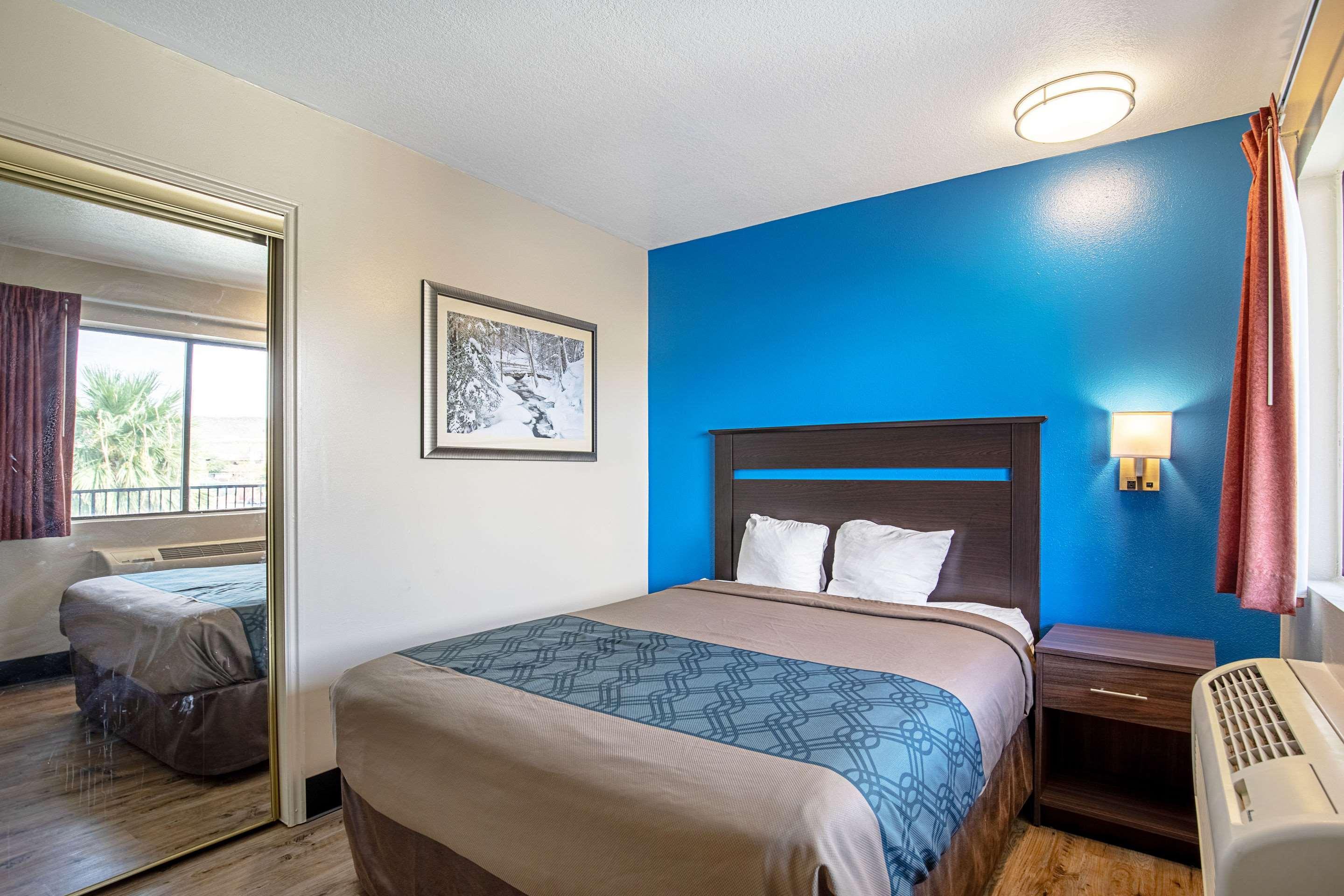 Rodeway Inn セントジョージ エクステリア 写真