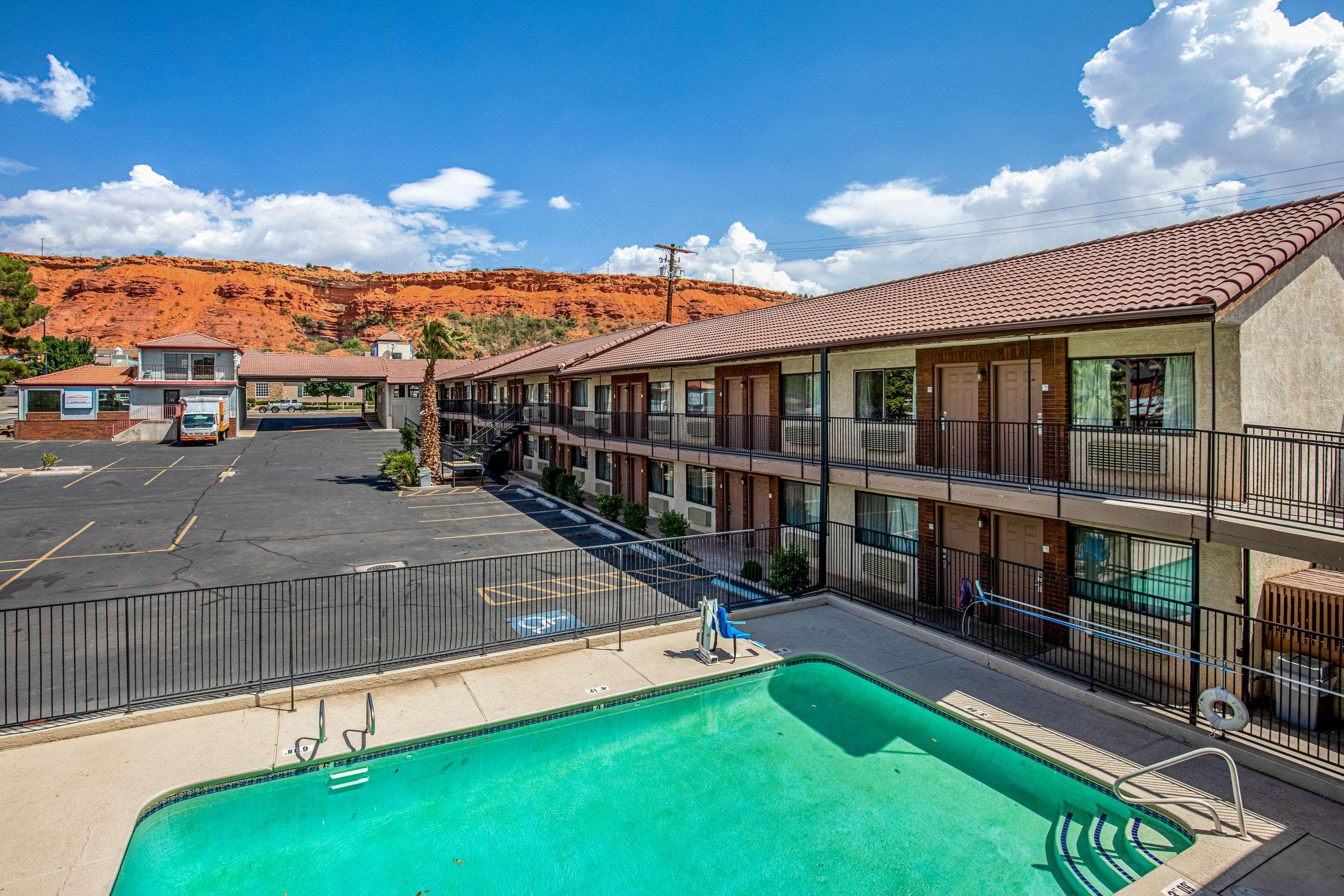 Rodeway Inn セントジョージ エクステリア 写真