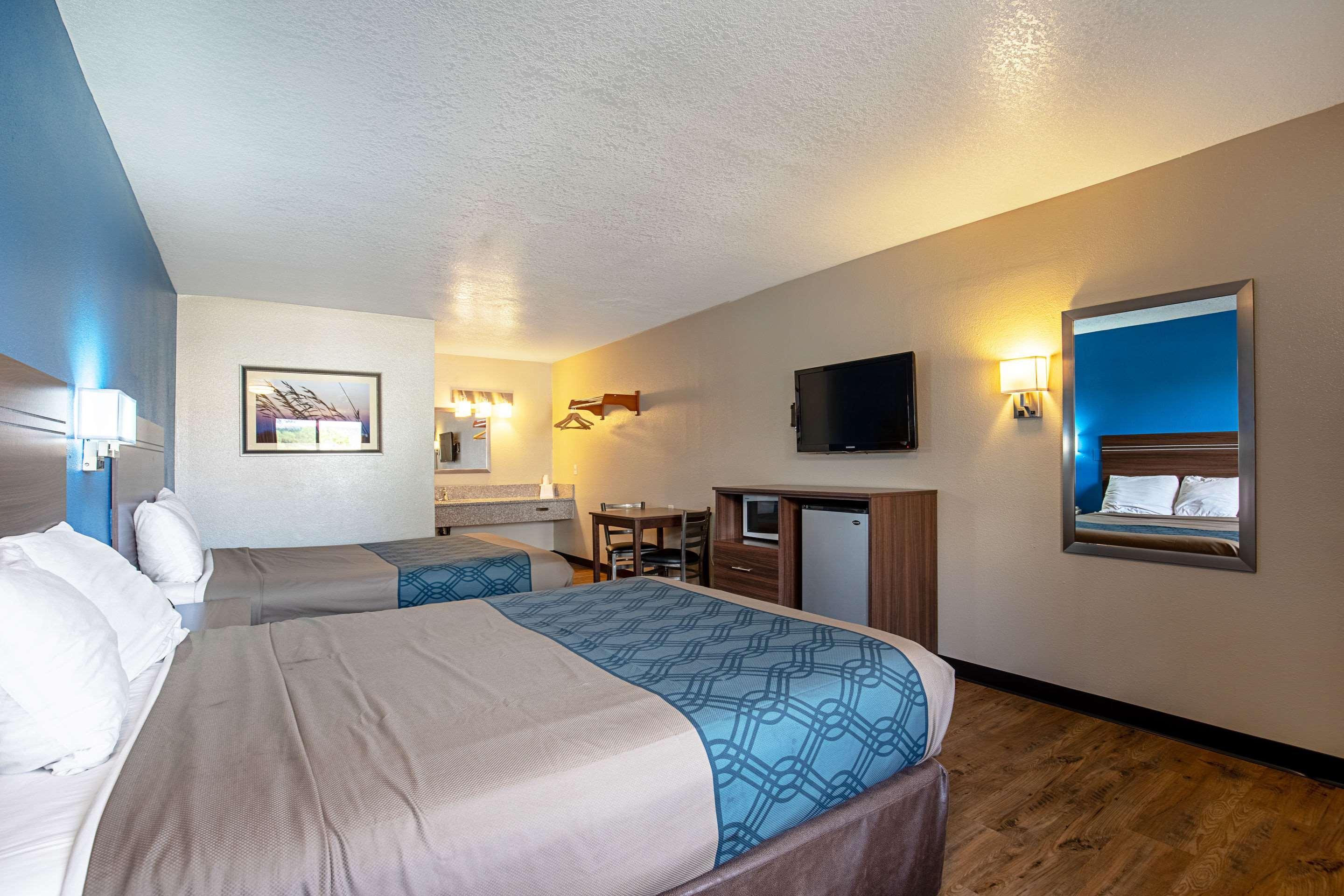 Rodeway Inn セントジョージ エクステリア 写真